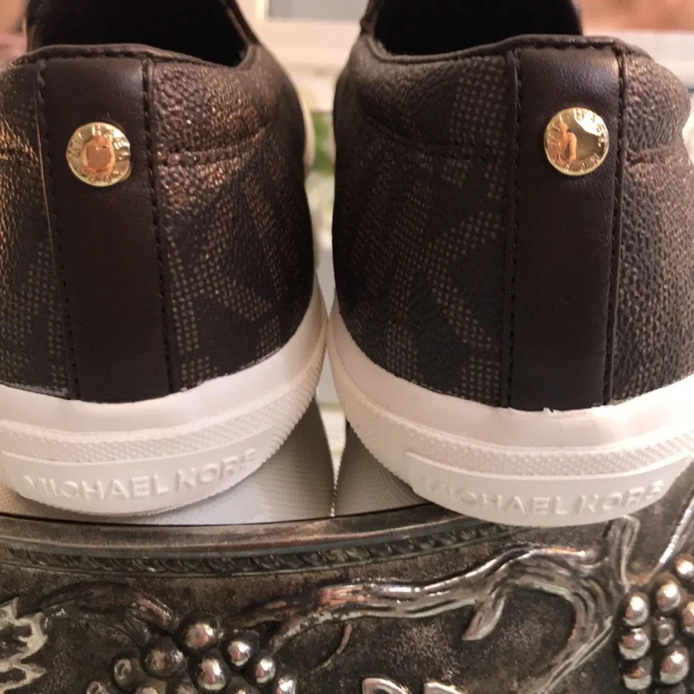 NIB Michael kors gorgeous loafers